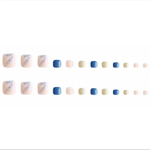 Blue Smoke toenails - Nail Junkie - full artificial nail set - Picture 6 of 6